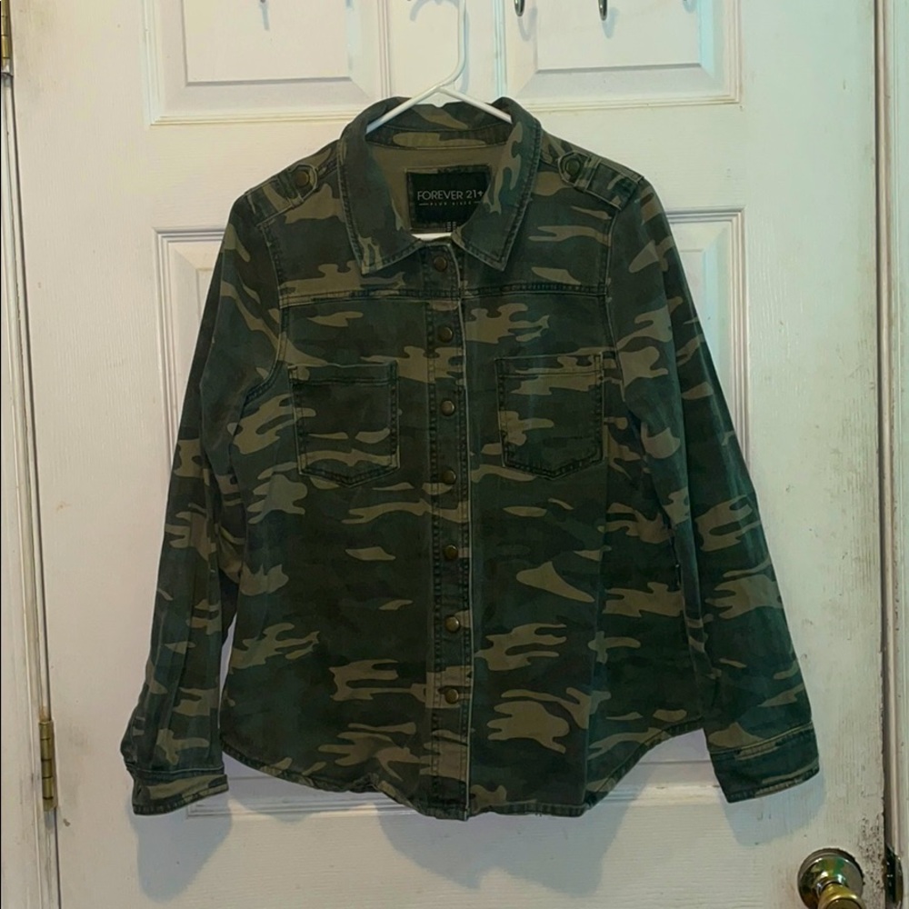 Forever 21 camo jacket